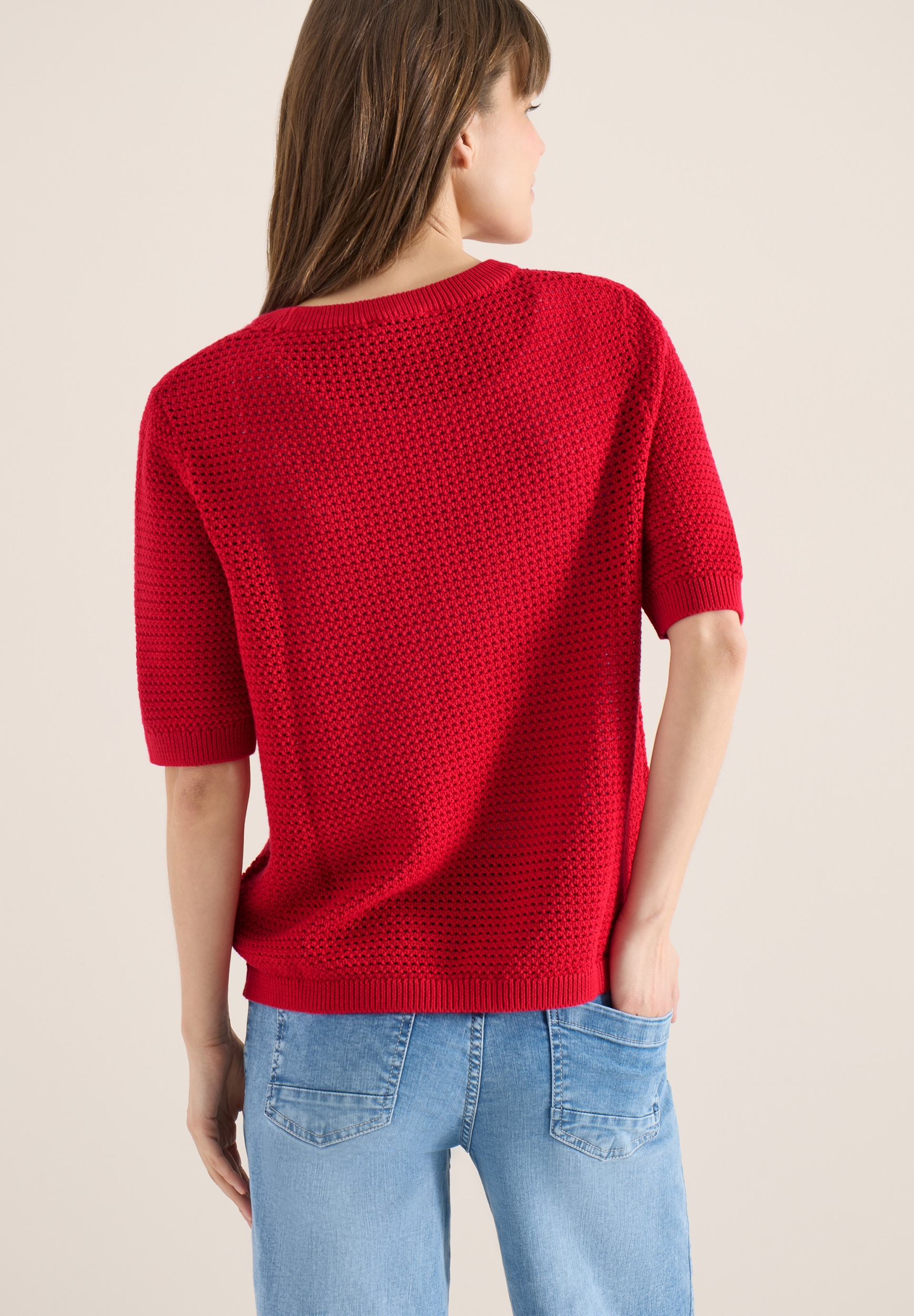 Structured Roundneck #4