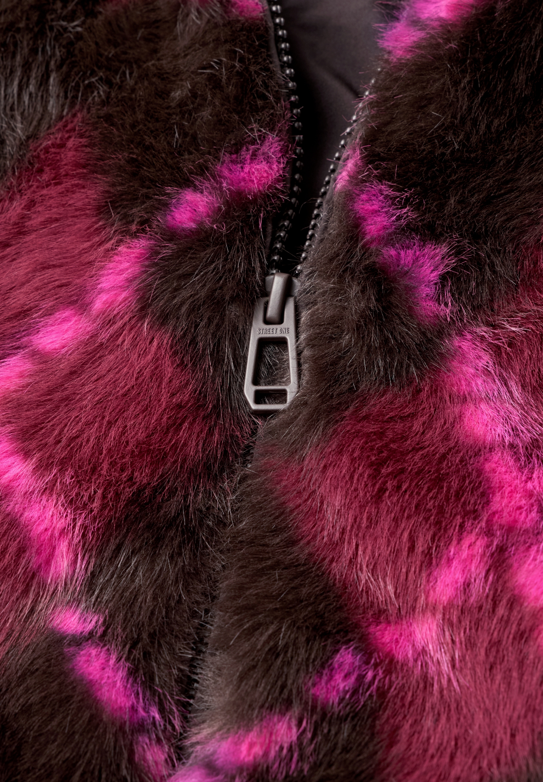 Studio Check Fake Fur Bomber J #2
