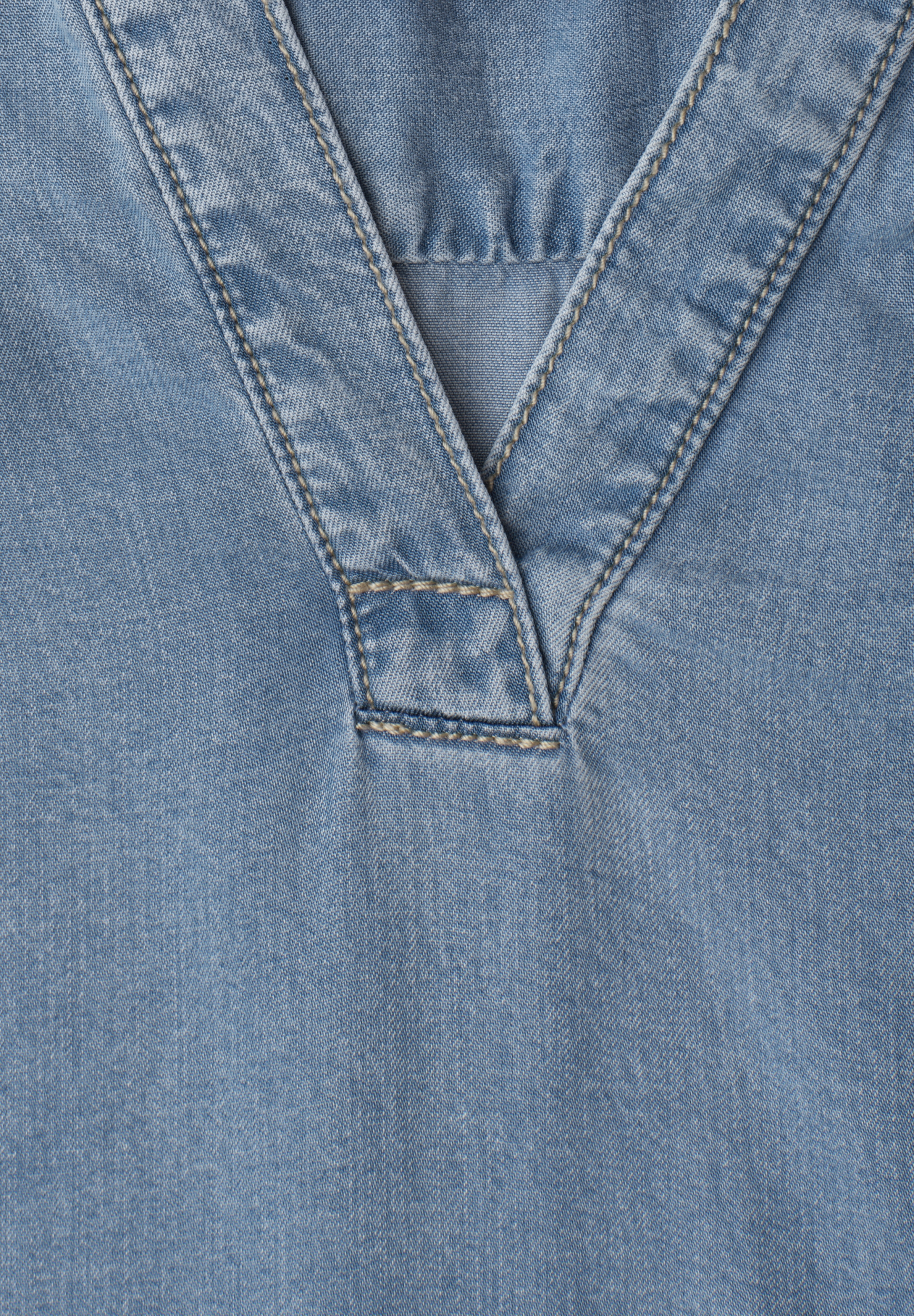 Style.Blouse ruffles.light blu #2