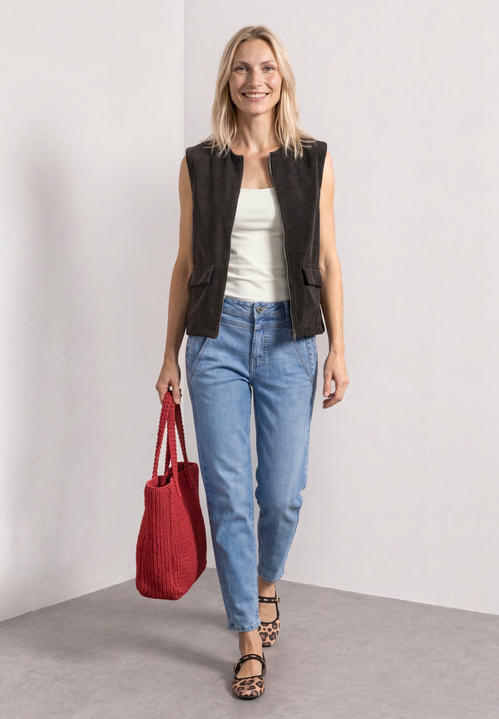 LTD QR cord look vest #5