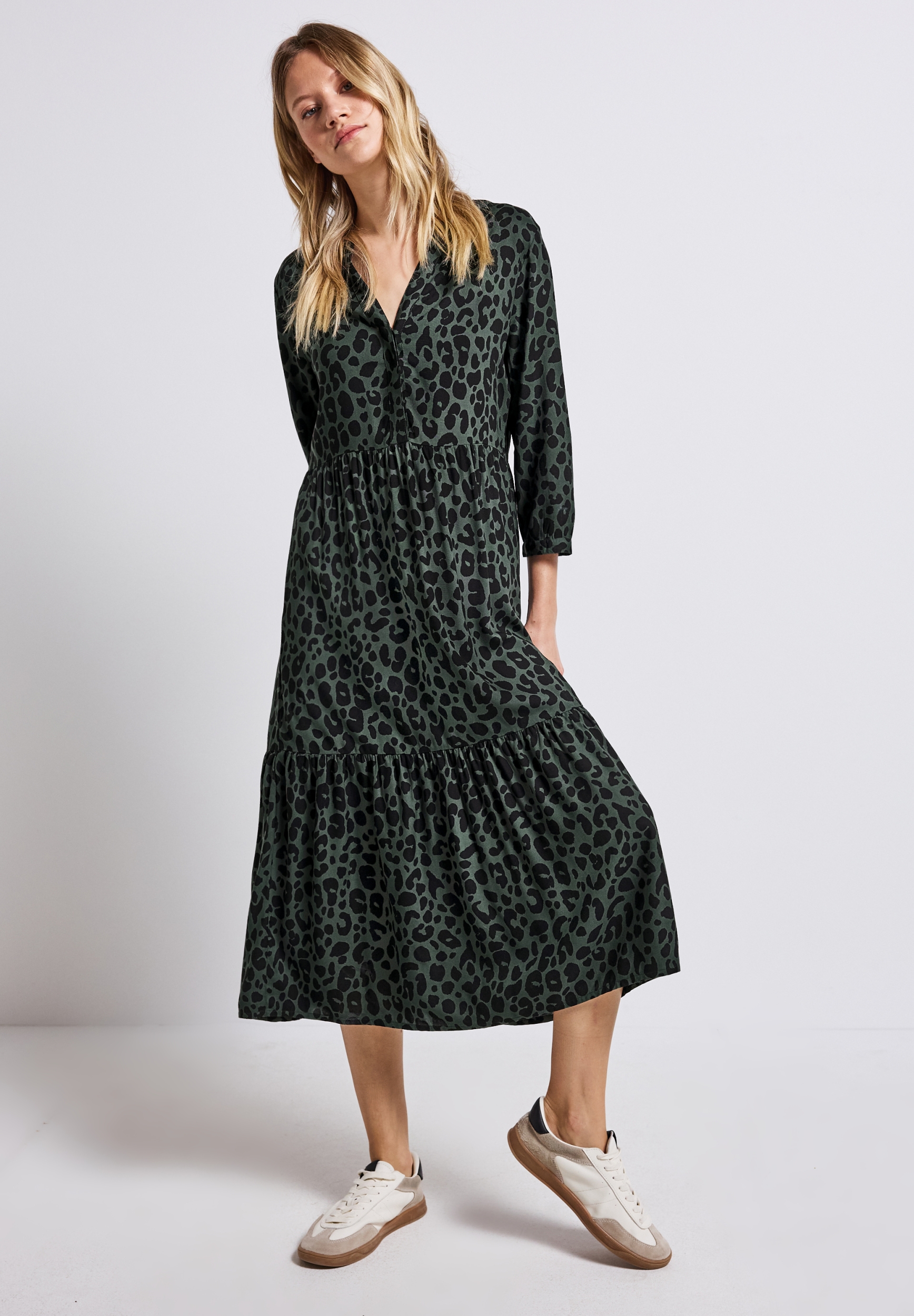 EOS_Volant Dress_AOP #3