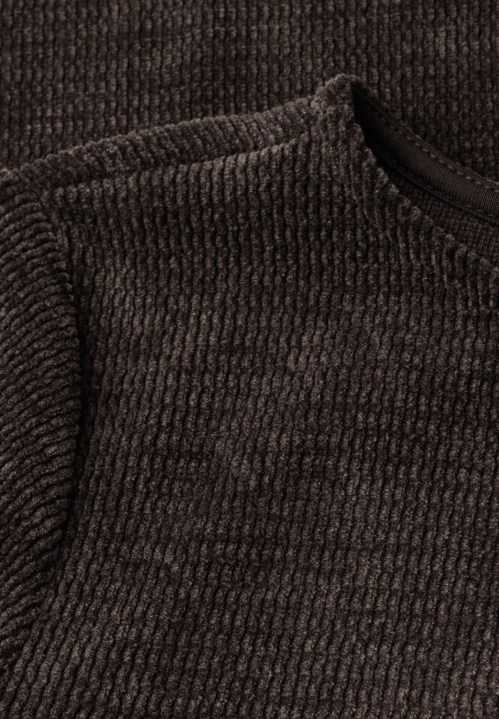 EOS_Cosy u-boat neck shirt #2