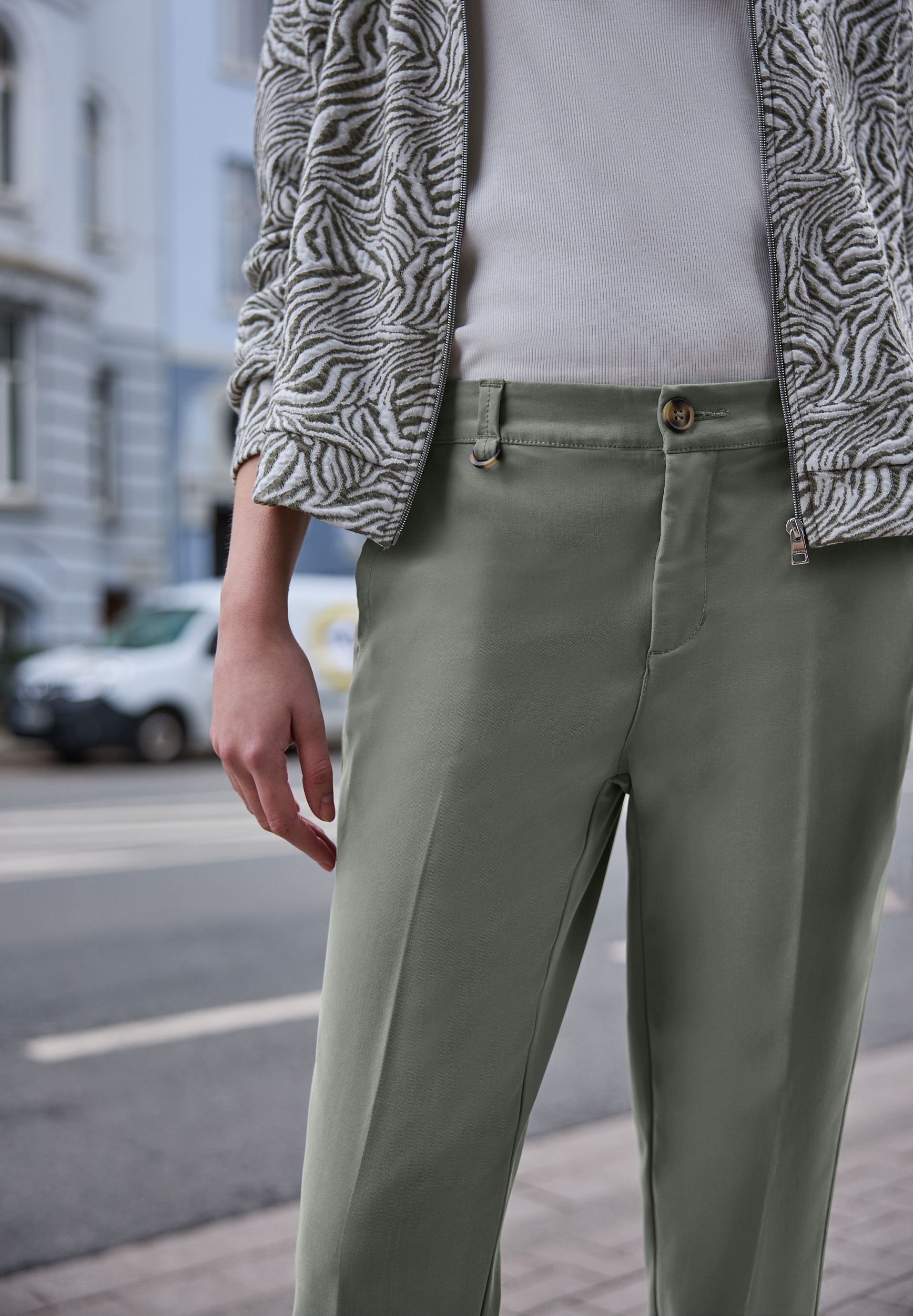 LTD QR_Studio_Chino MW #6