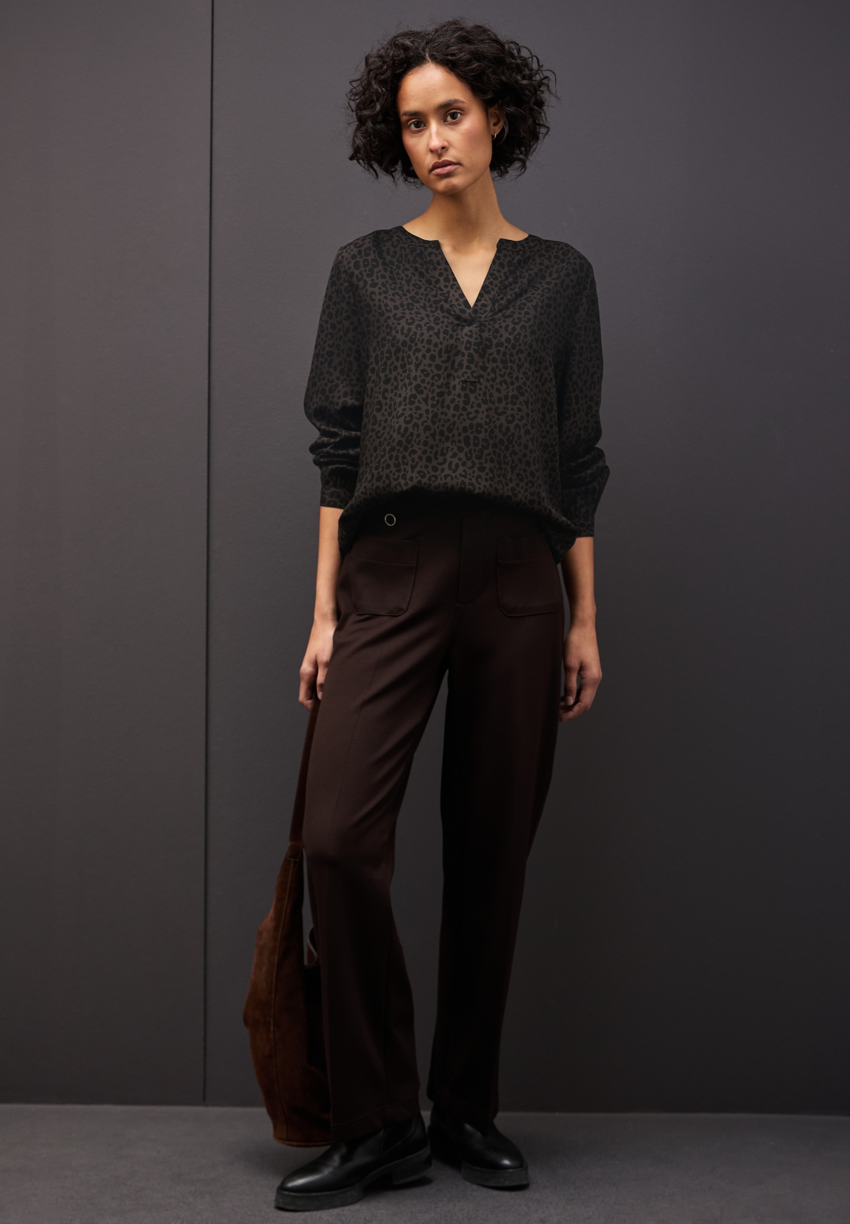 LTD QR Splitneck tunic blouse #5