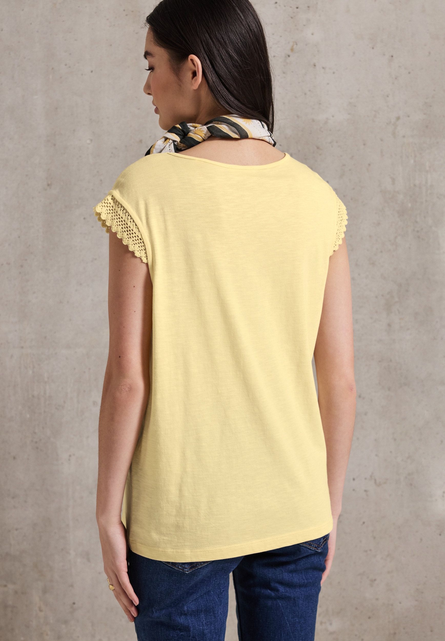 LTD QR_Studio_shirt w.crochet #4