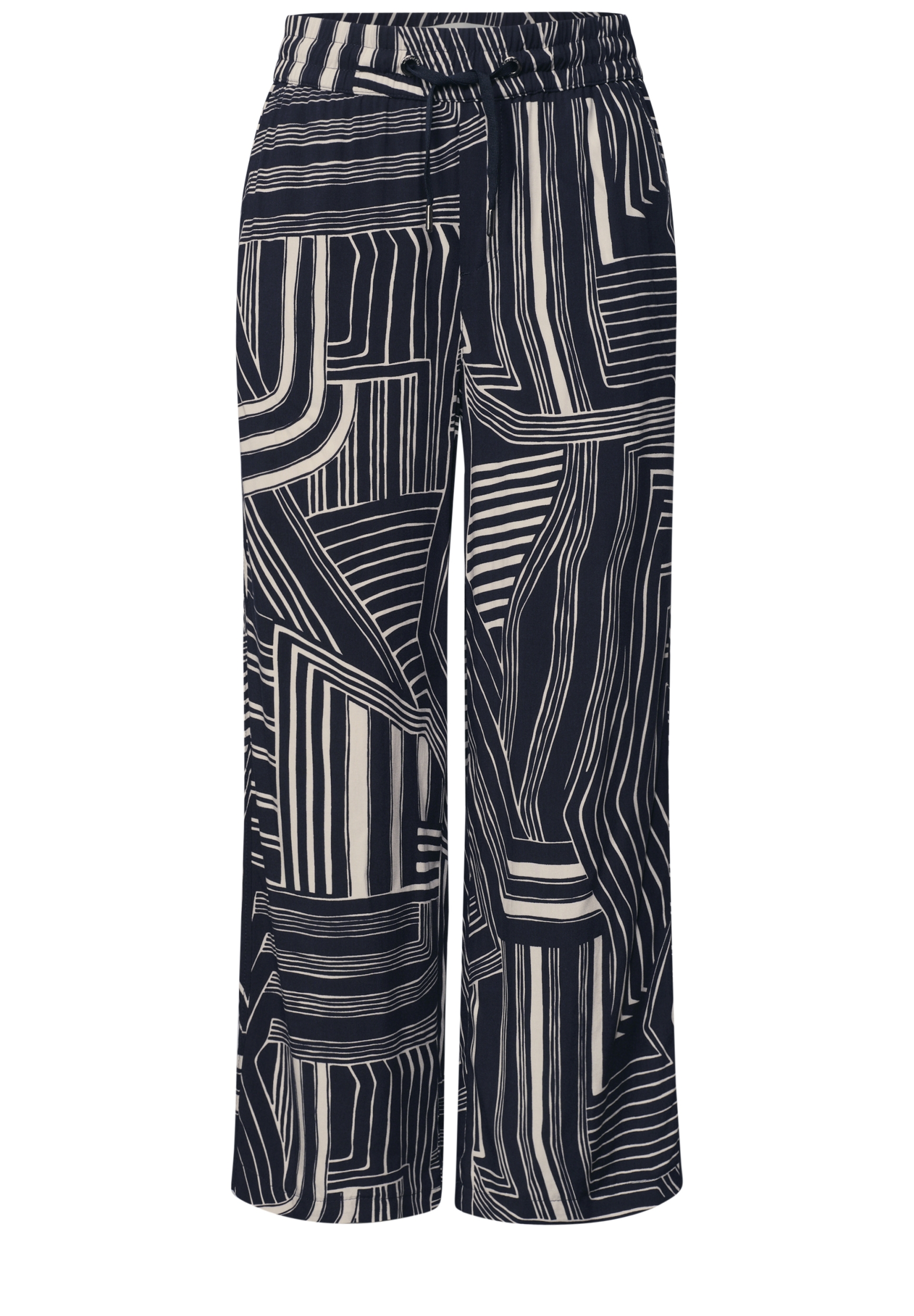 Style LTD QR Emee HW AOP #1