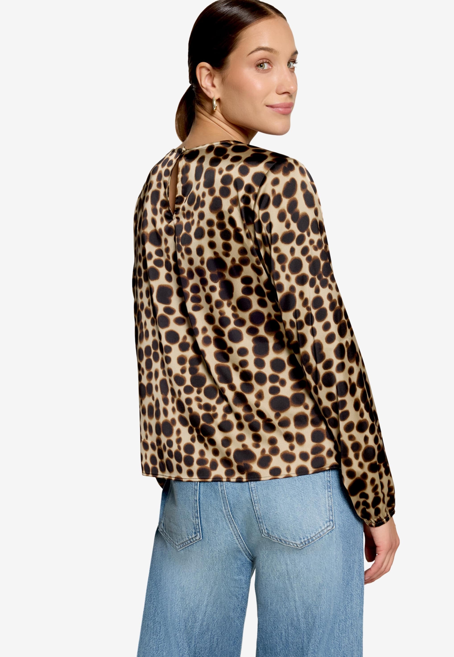 Bluse Kurz 1/1 Arm #3