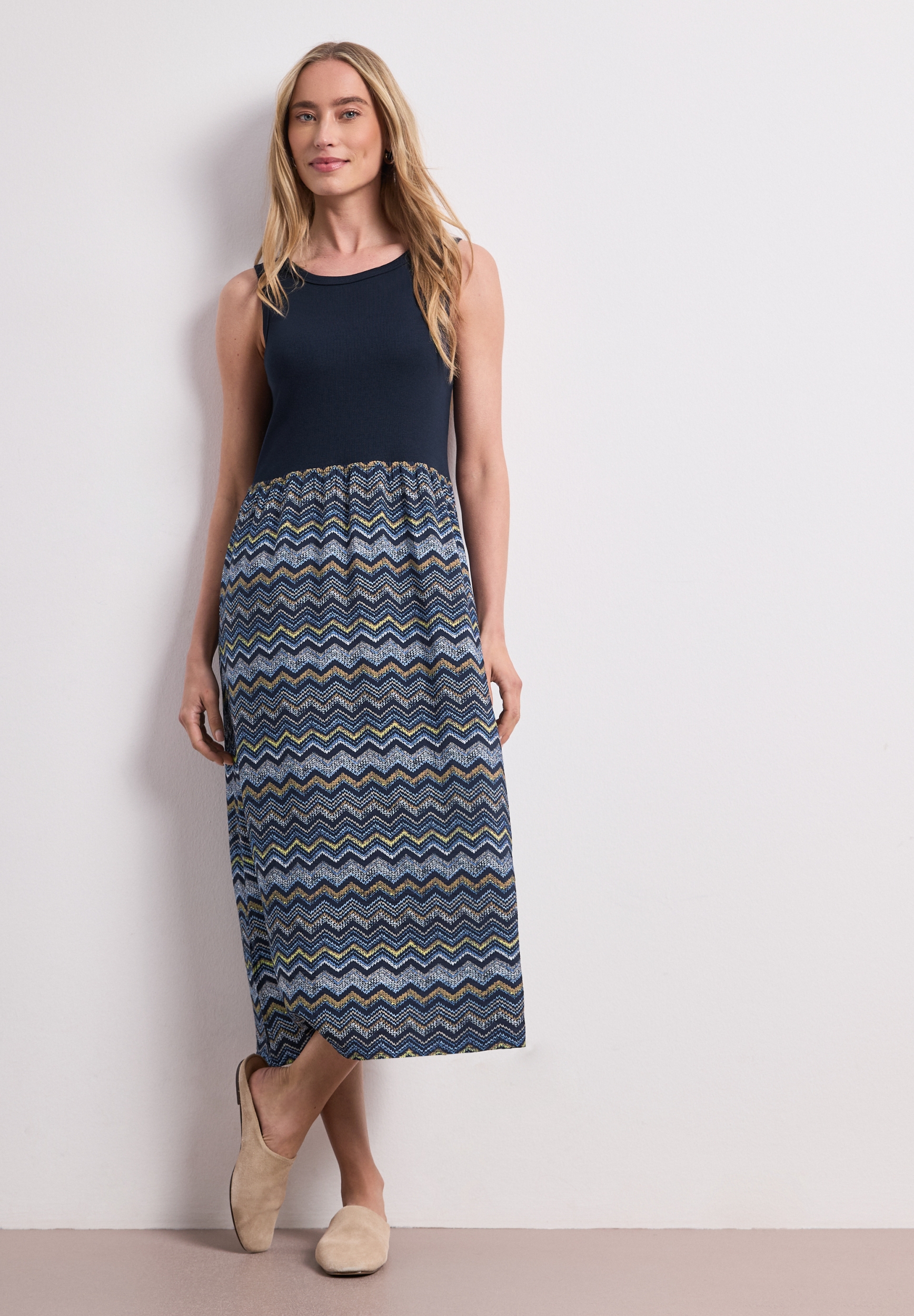 EOS_Mat Mix Dress_AOP #3