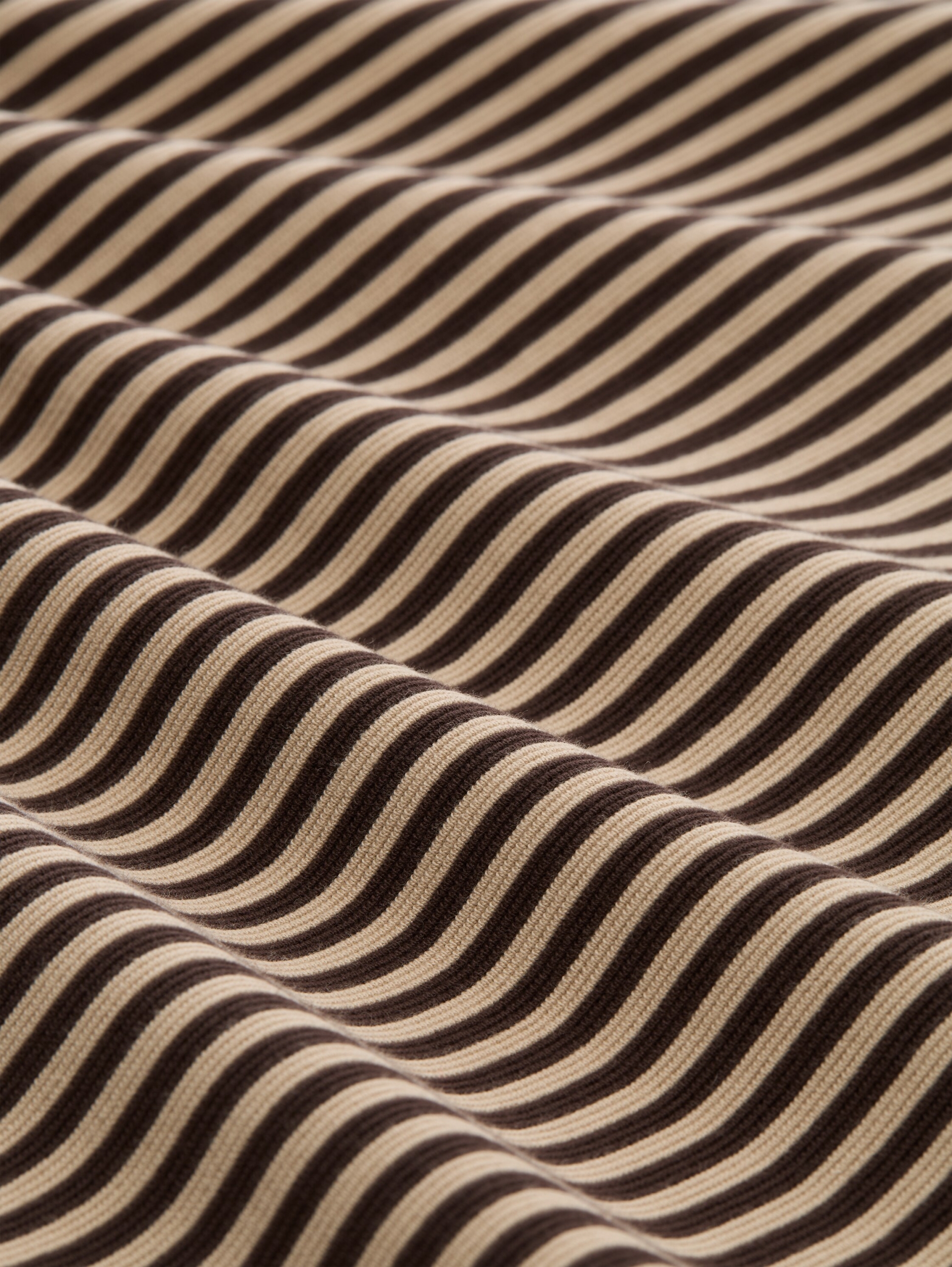 T-shirt structured #2