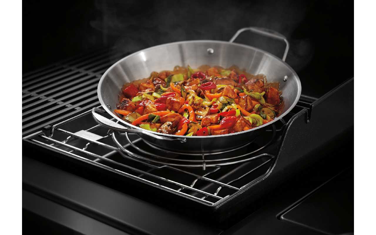 Weber Crafted Wok mit Dampfgarer #2