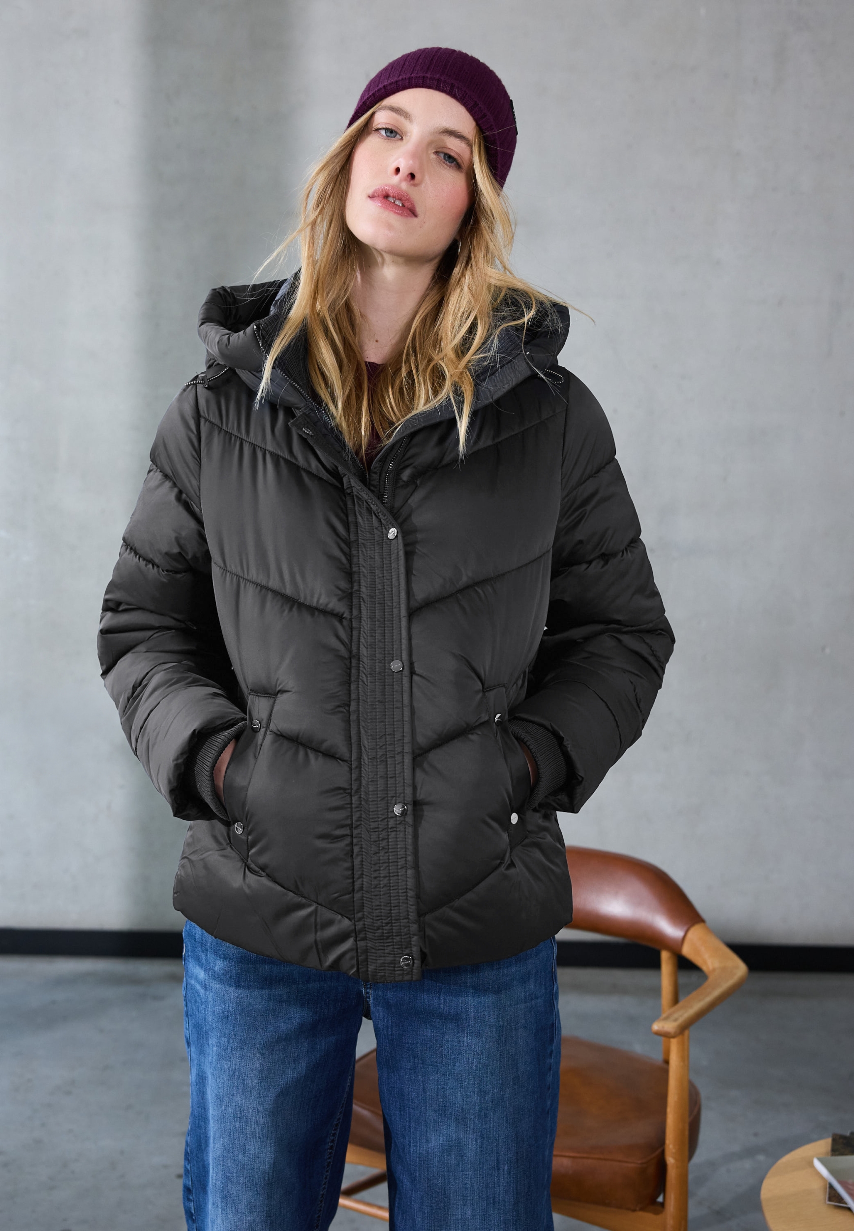 Studio Short Padded Jkt #3