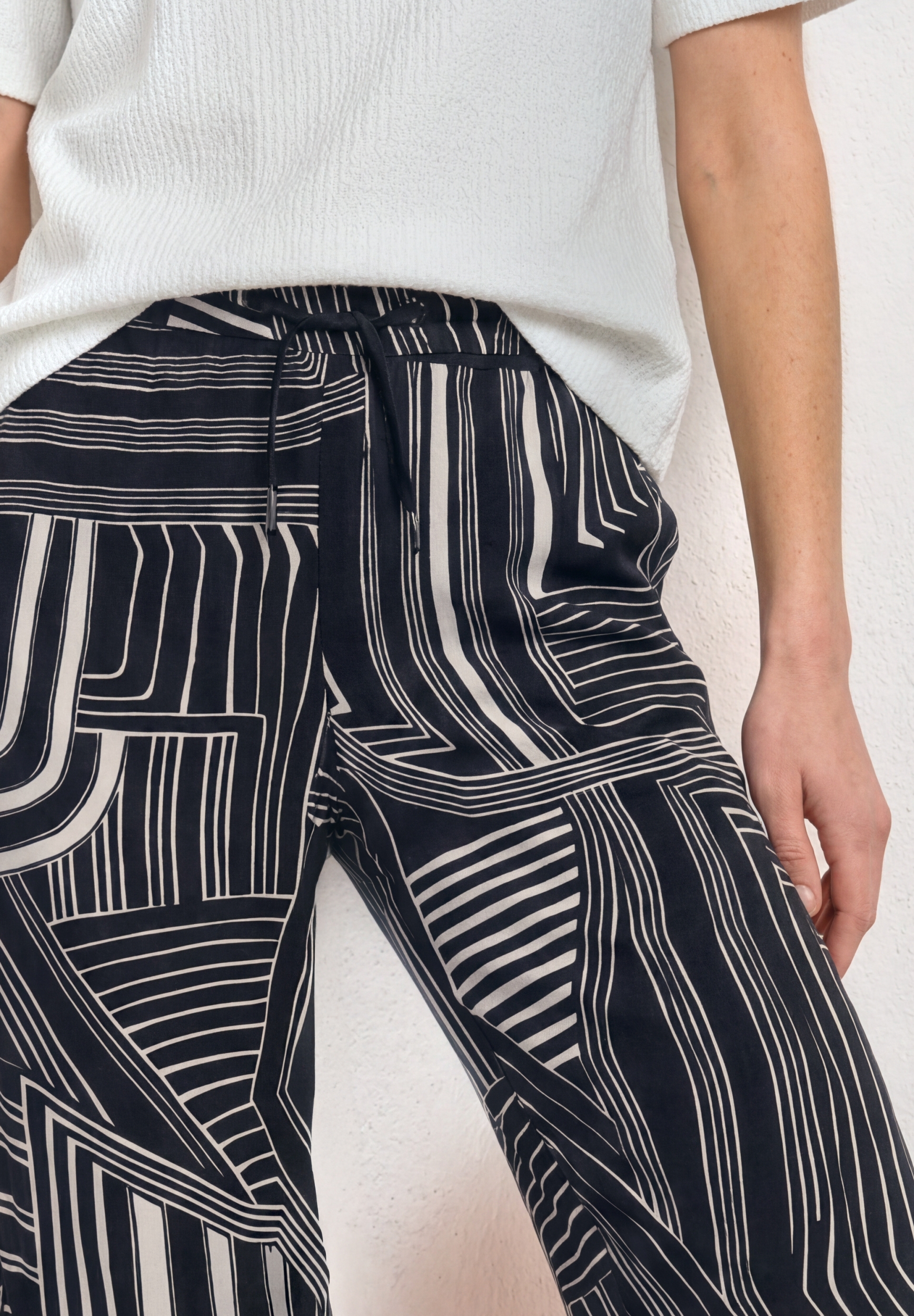 Style LTD QR Emee HW AOP #6