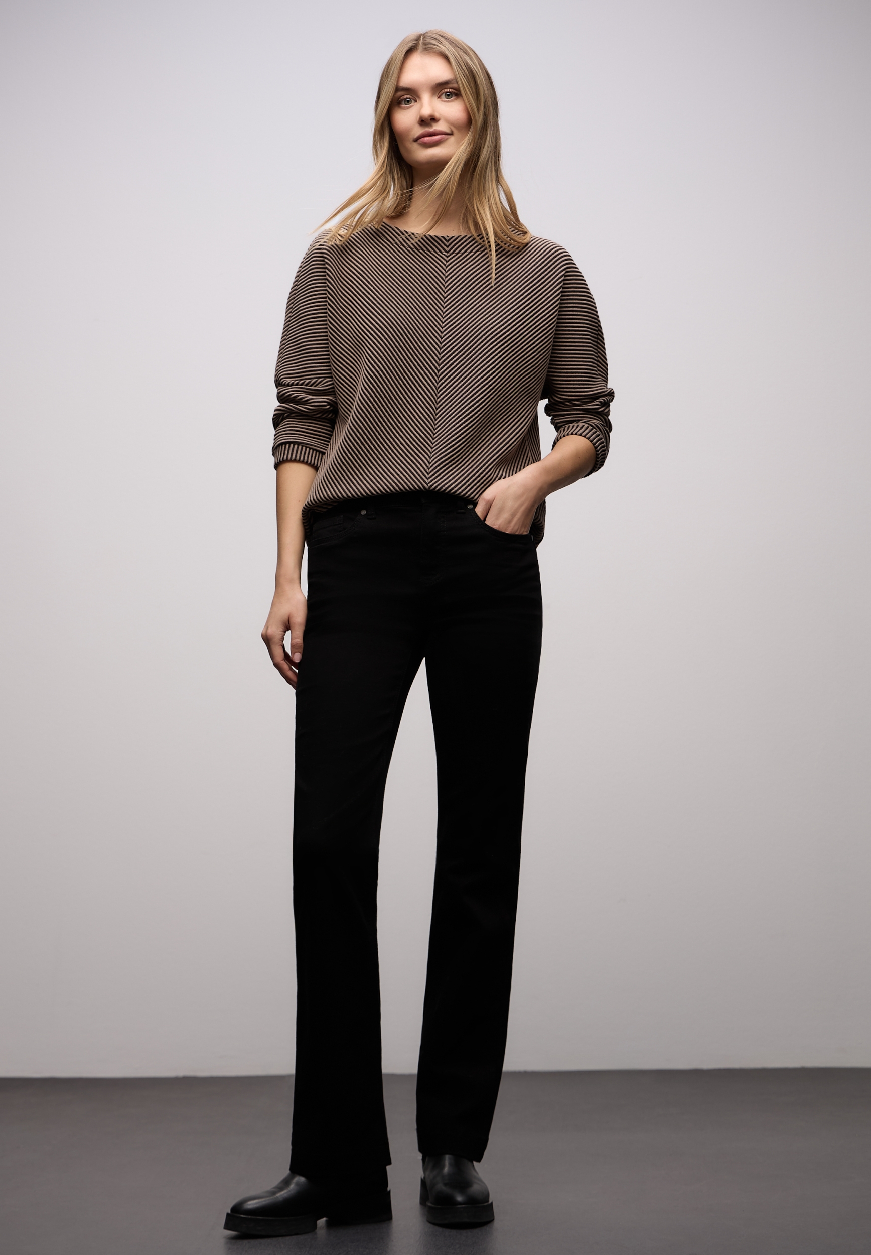 LTD QR 2-color yds structure s #5