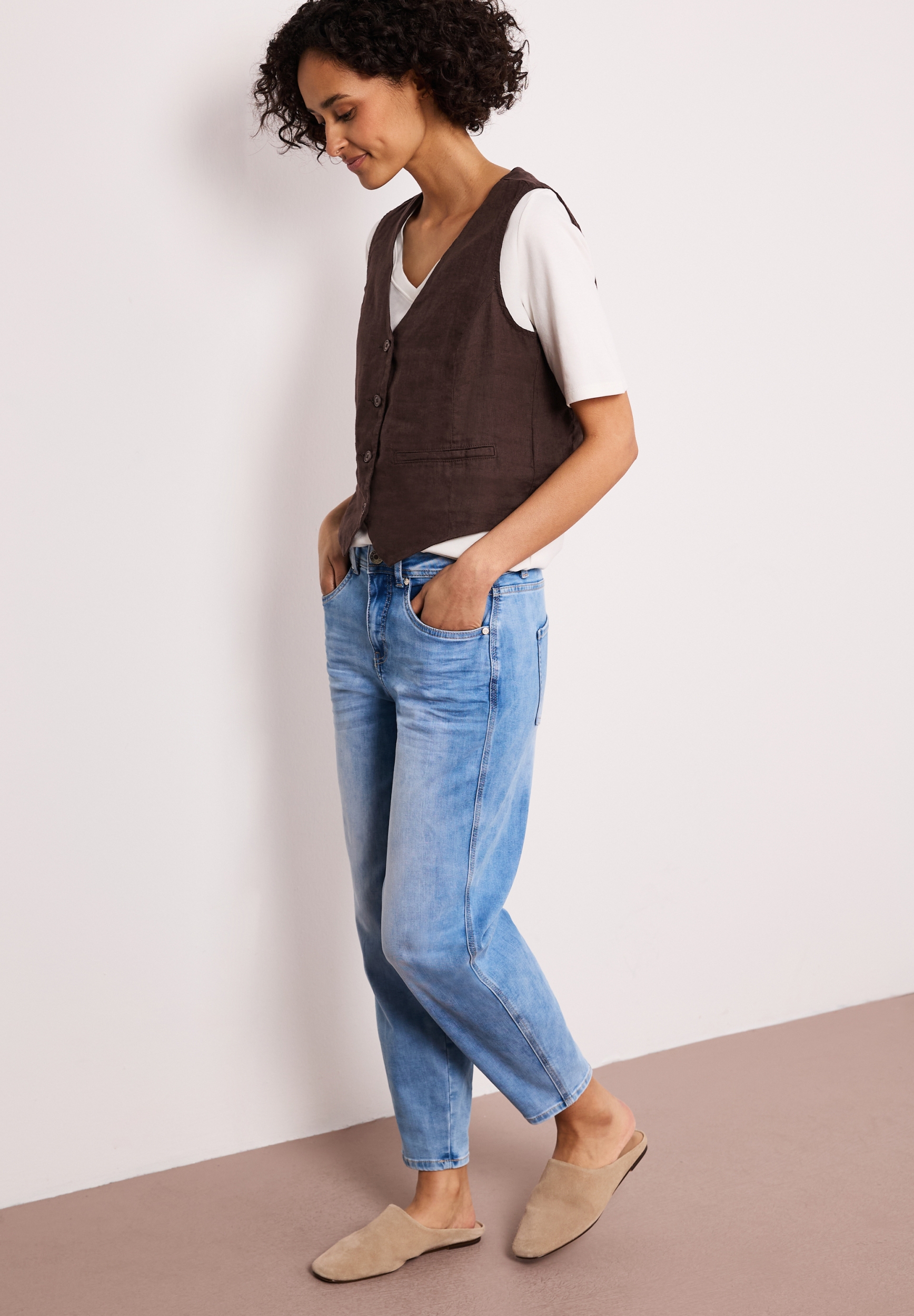 SOL_Short Vest Buttons #7