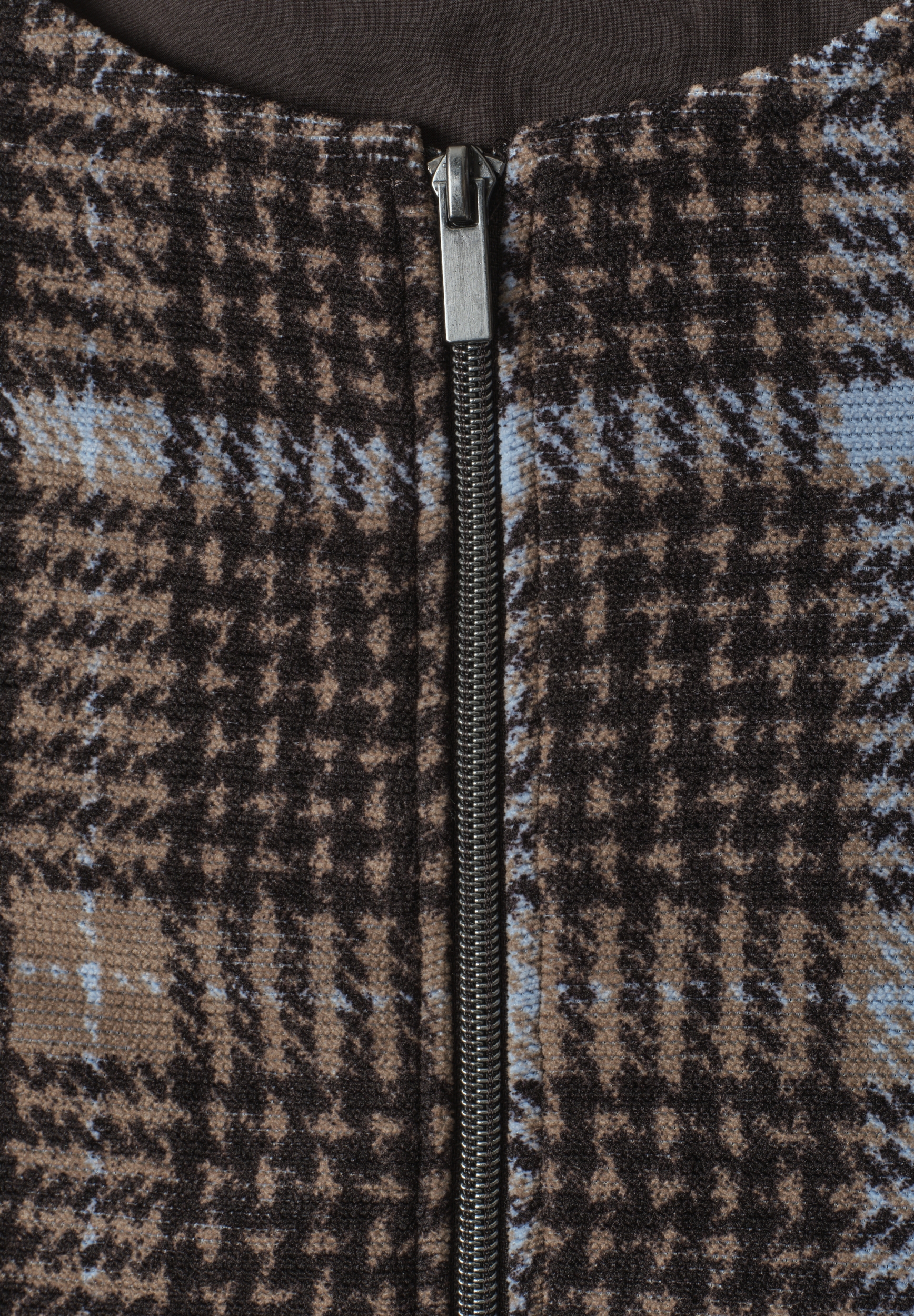 LTD QR printed cord structure #2
