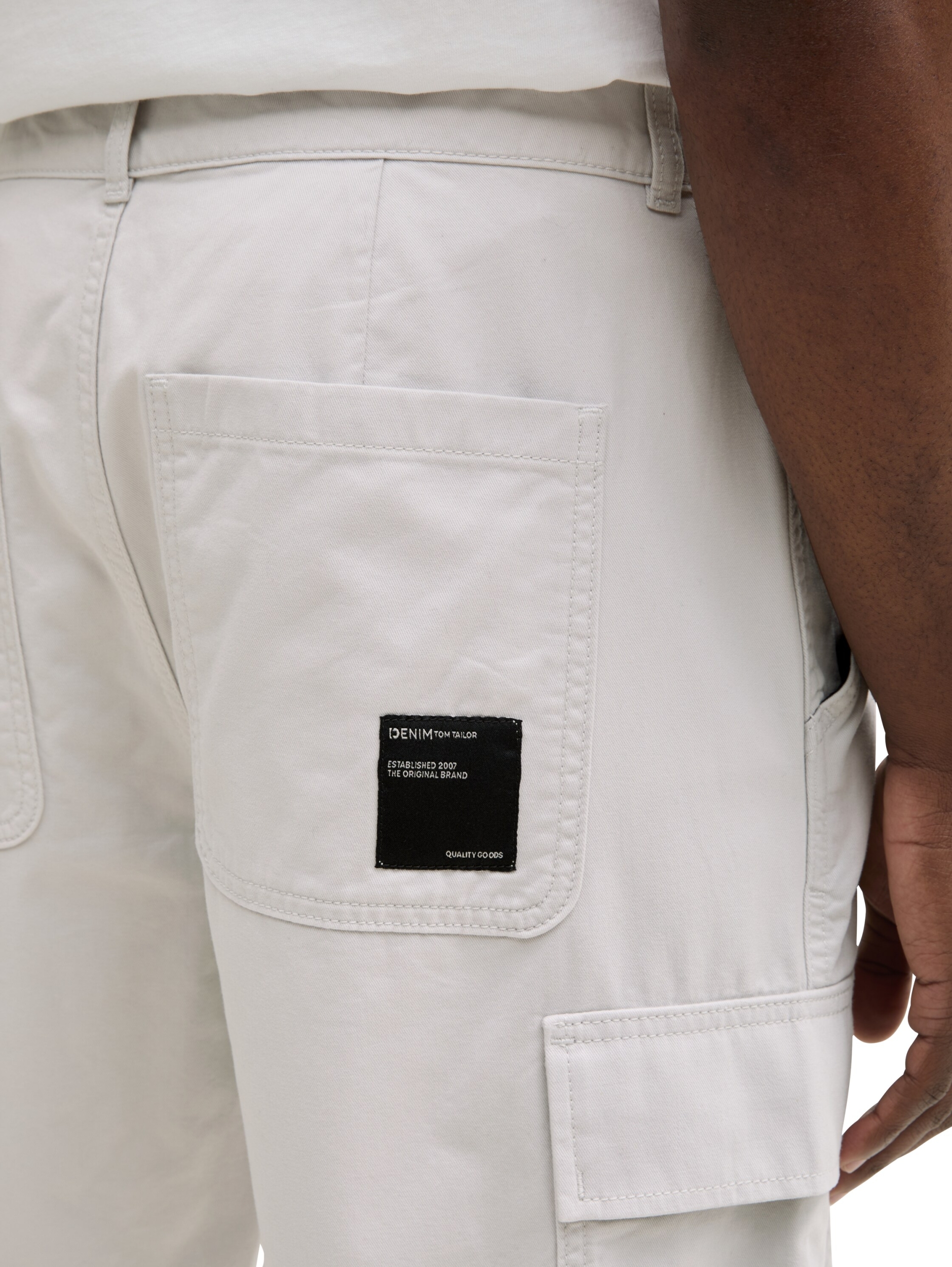 regular cargo shorts #4