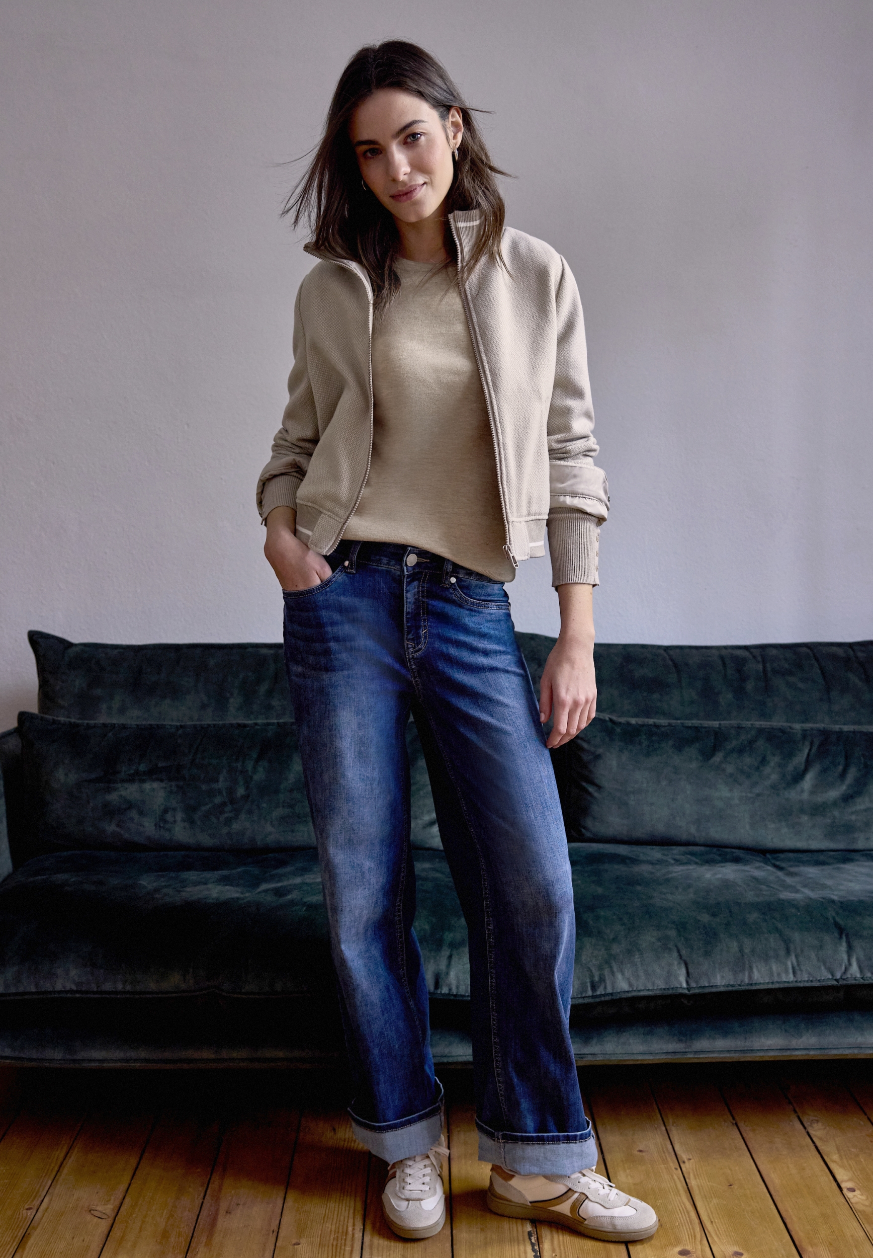 LTD QR Studio_button cuff deta #5