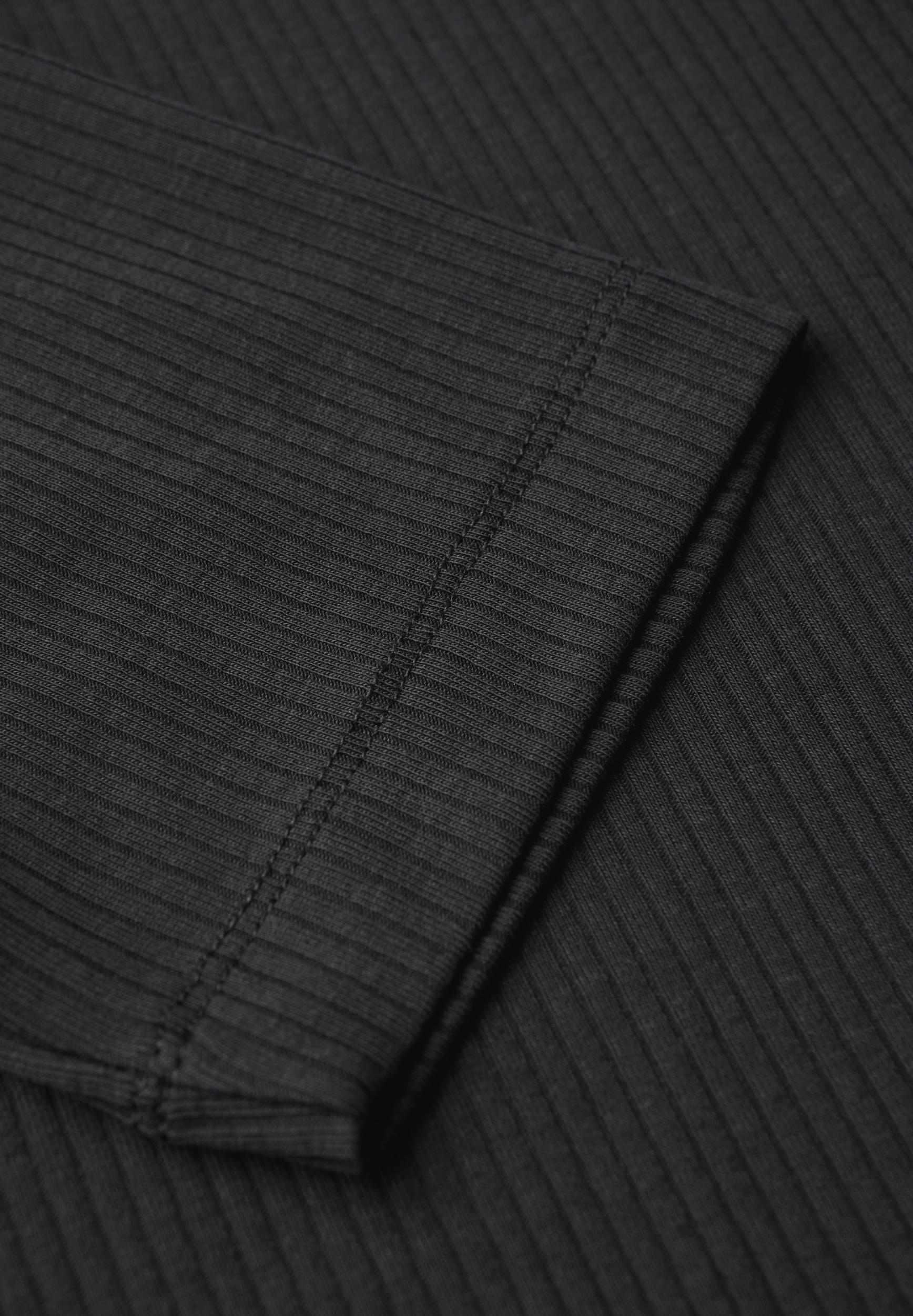 LTD QR rib turtle neck shirt #2