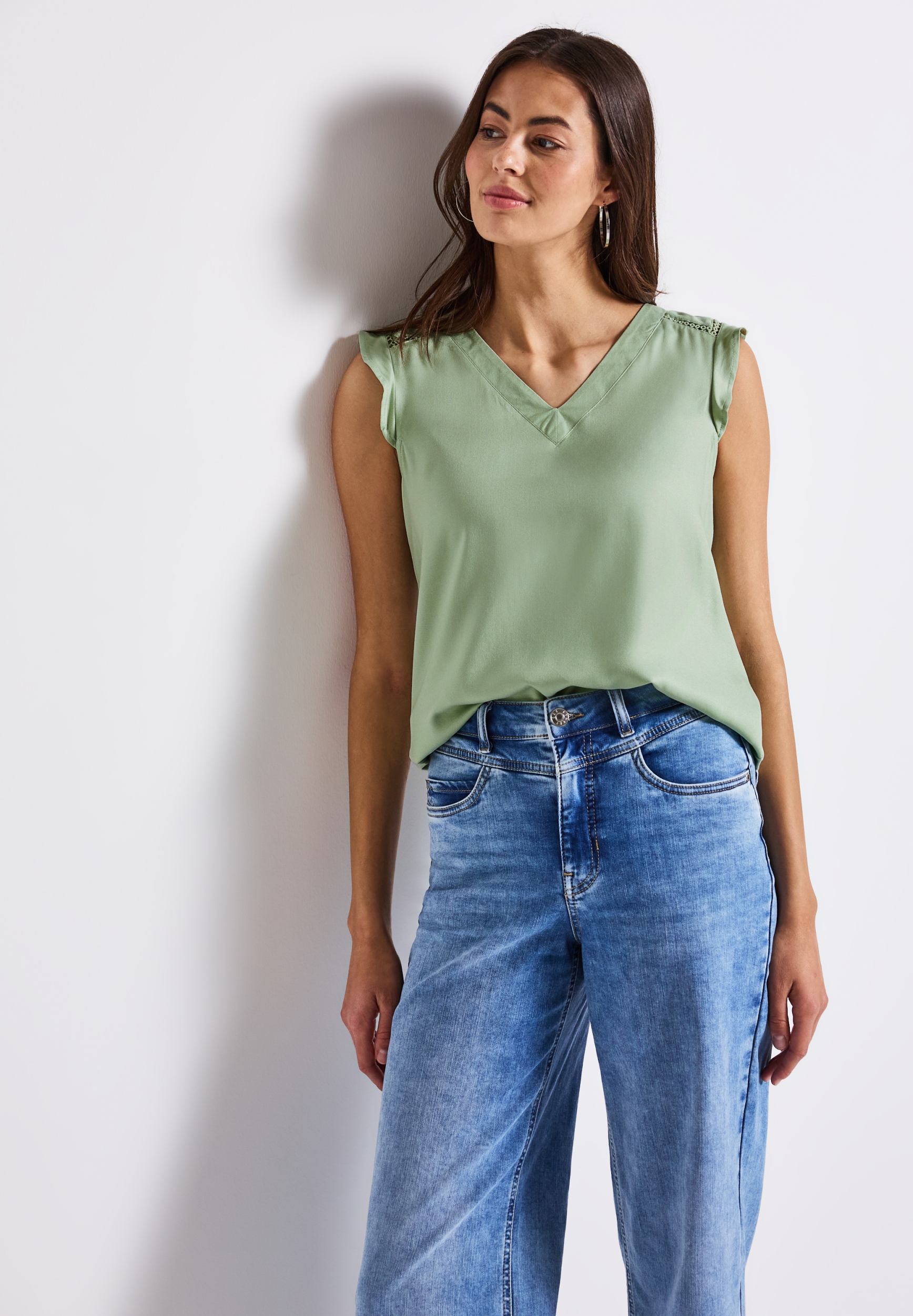 LTD QR volant top w.crochet de #4