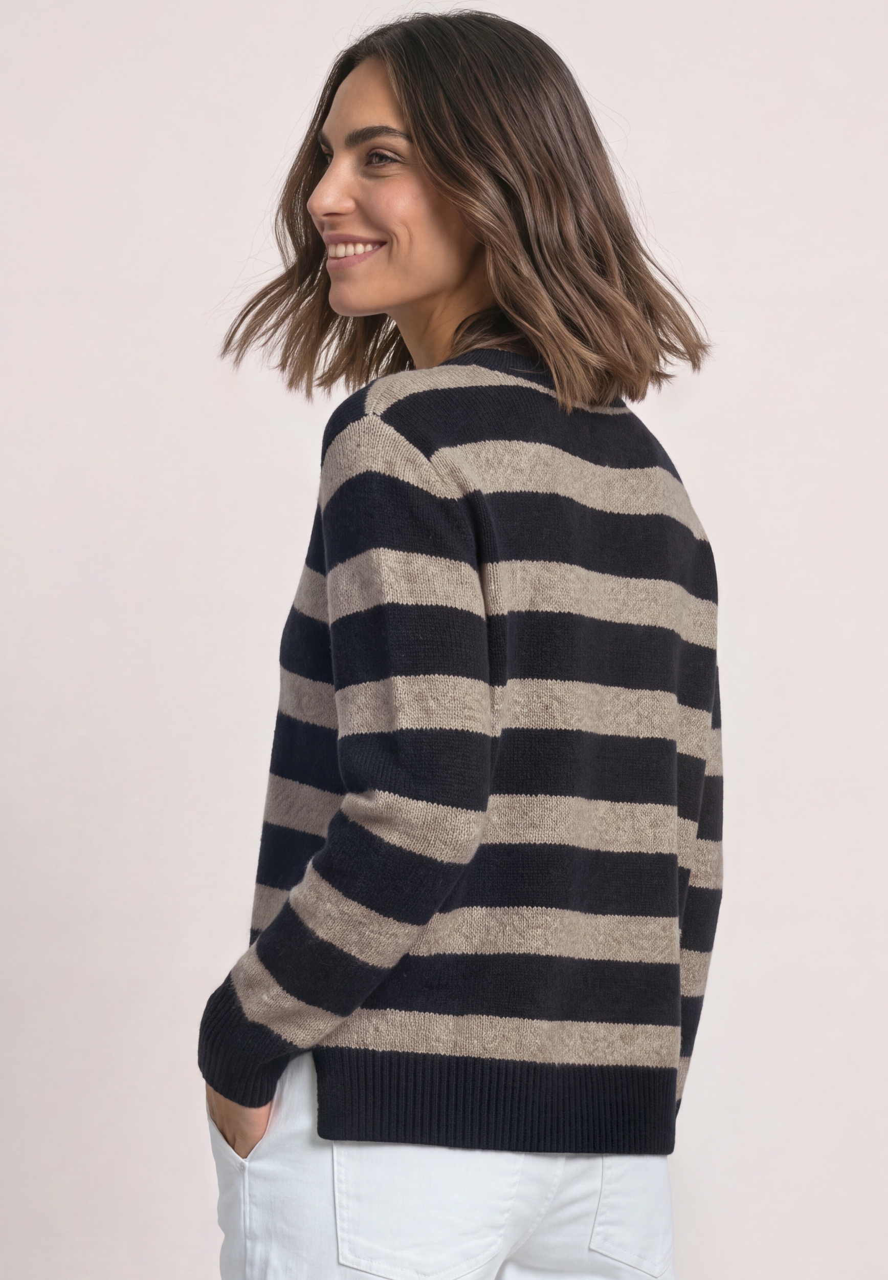 LTD QR_cosy striped sweater u- #4