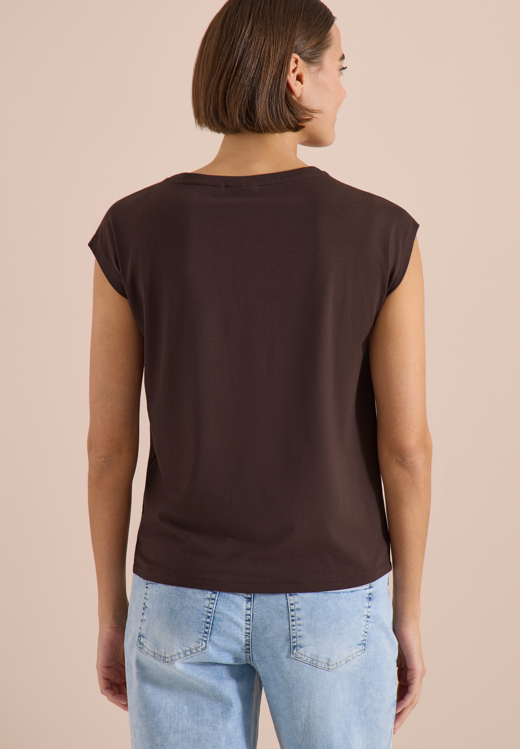 EOS_FP T-Shirt Shape #4