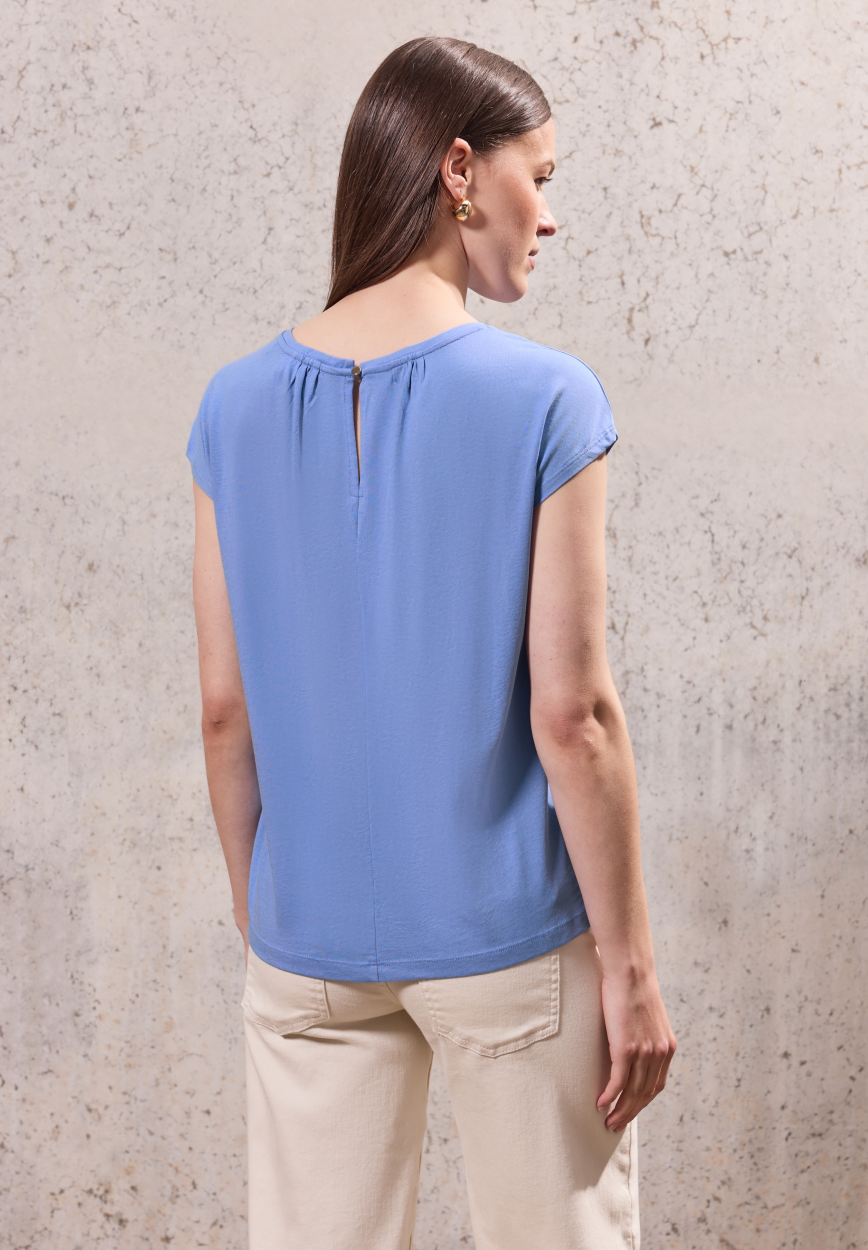 LTD QR_Studio_basic shirt w.ga #4