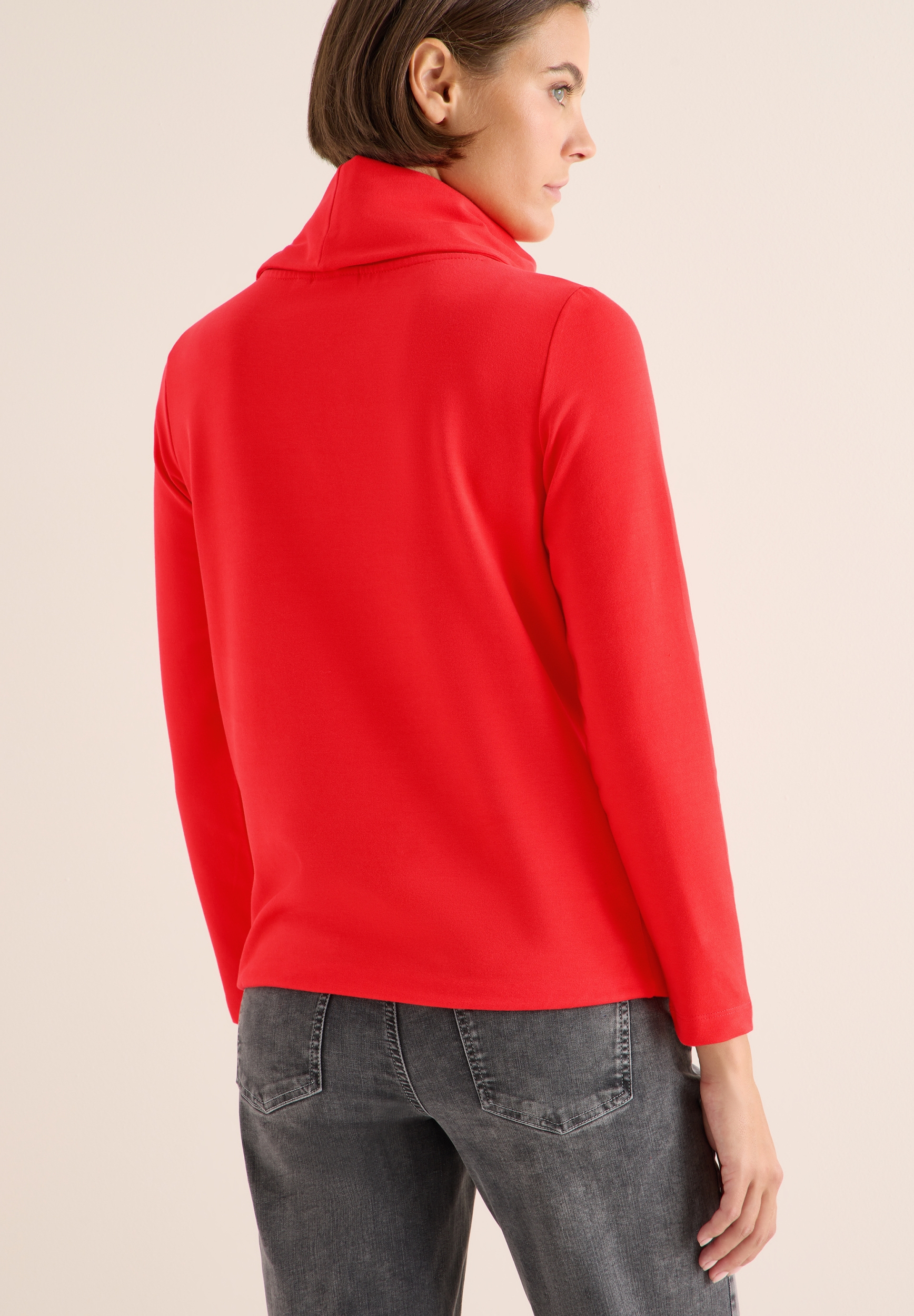 EOS_Big Collar Shirt #4