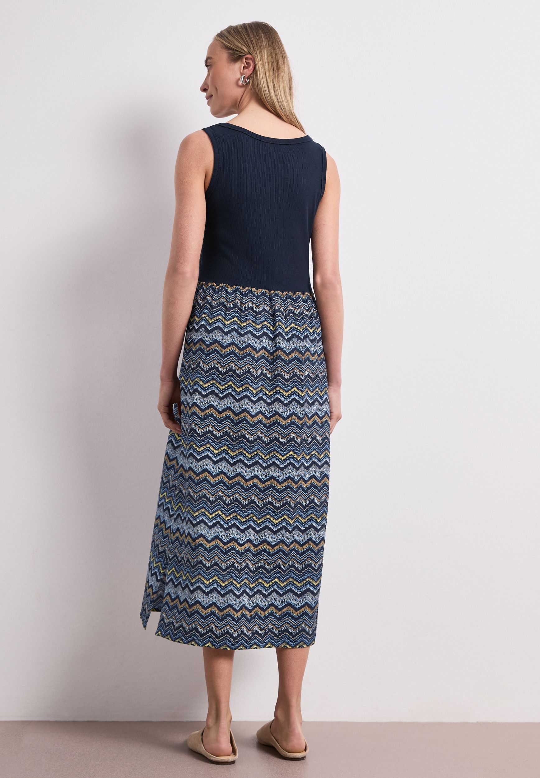 EOS_Mat Mix Dress_AOP #4