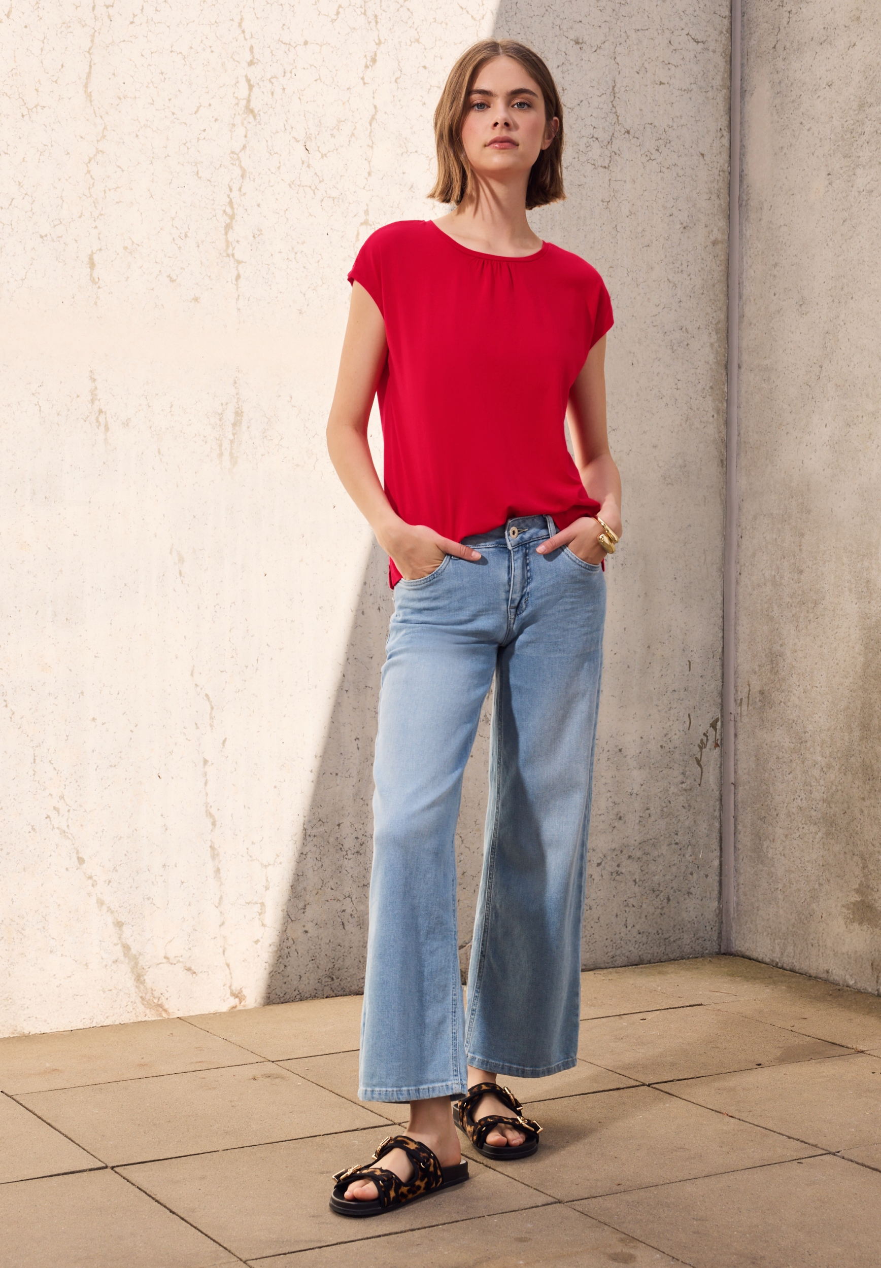LTD QR_Studio_basic shirt w.ga #3