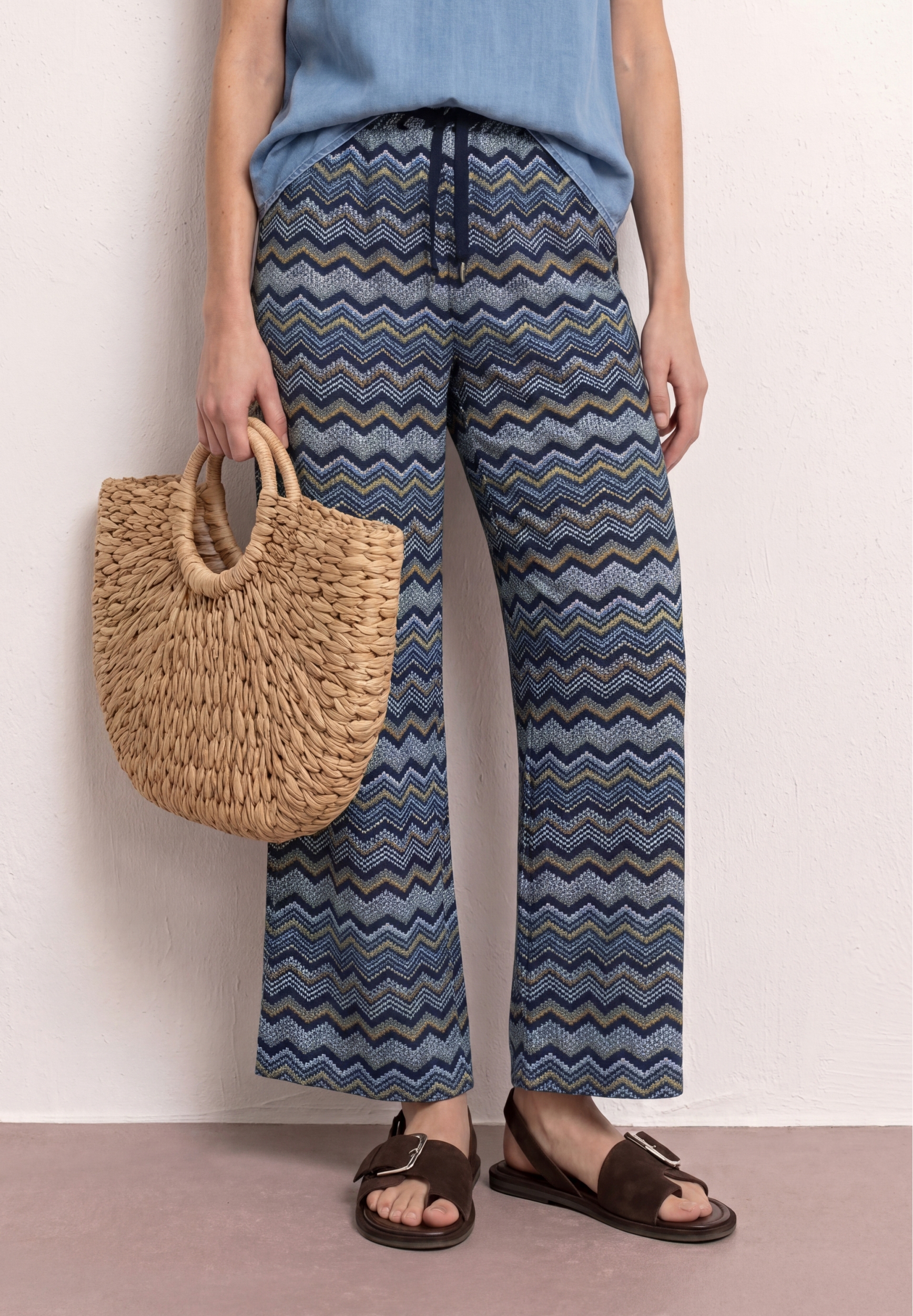 EOS_Style Emee_HW_Wide Leg_AOP #3