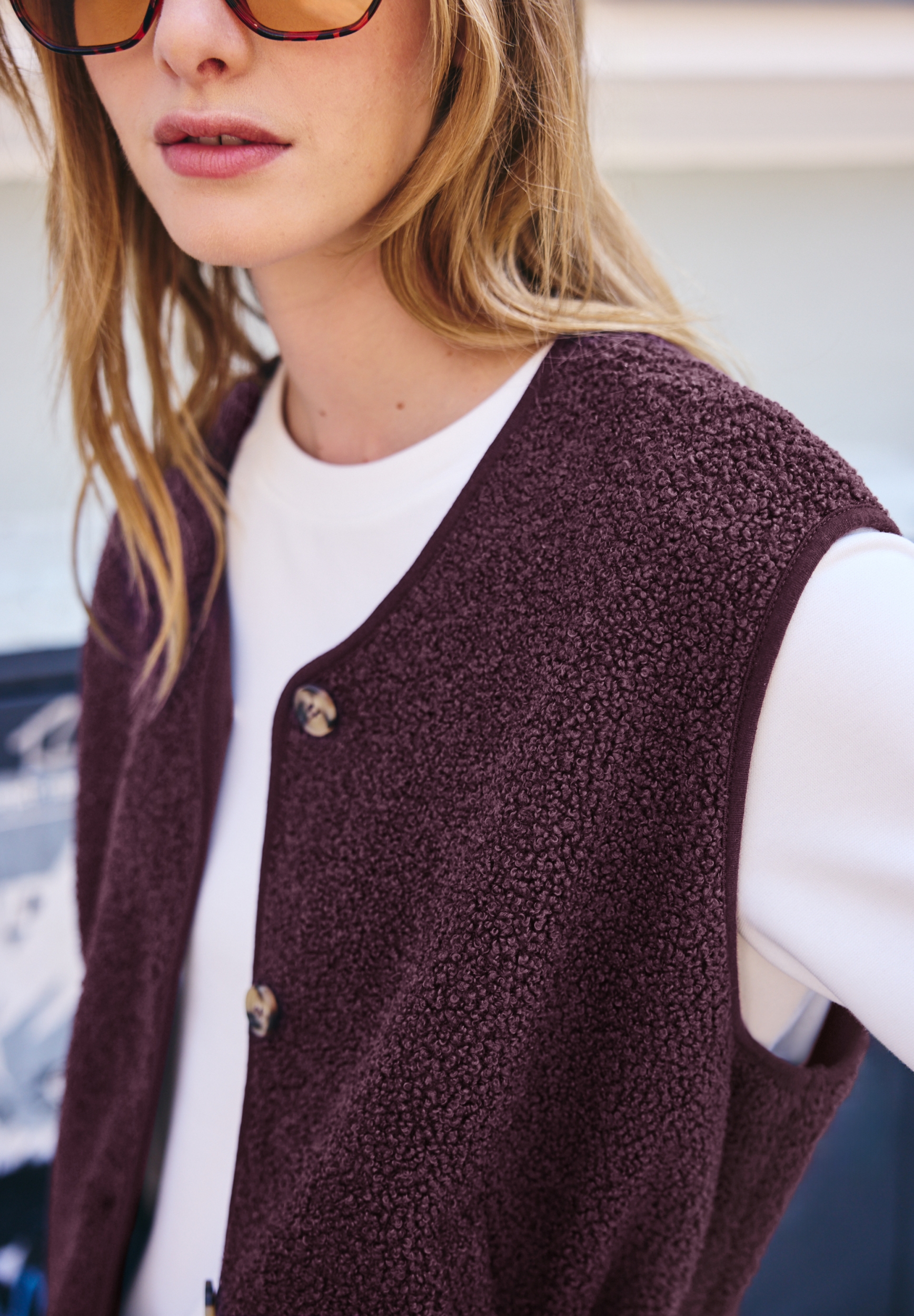 Studio_Cool teddy vest w.horn #3