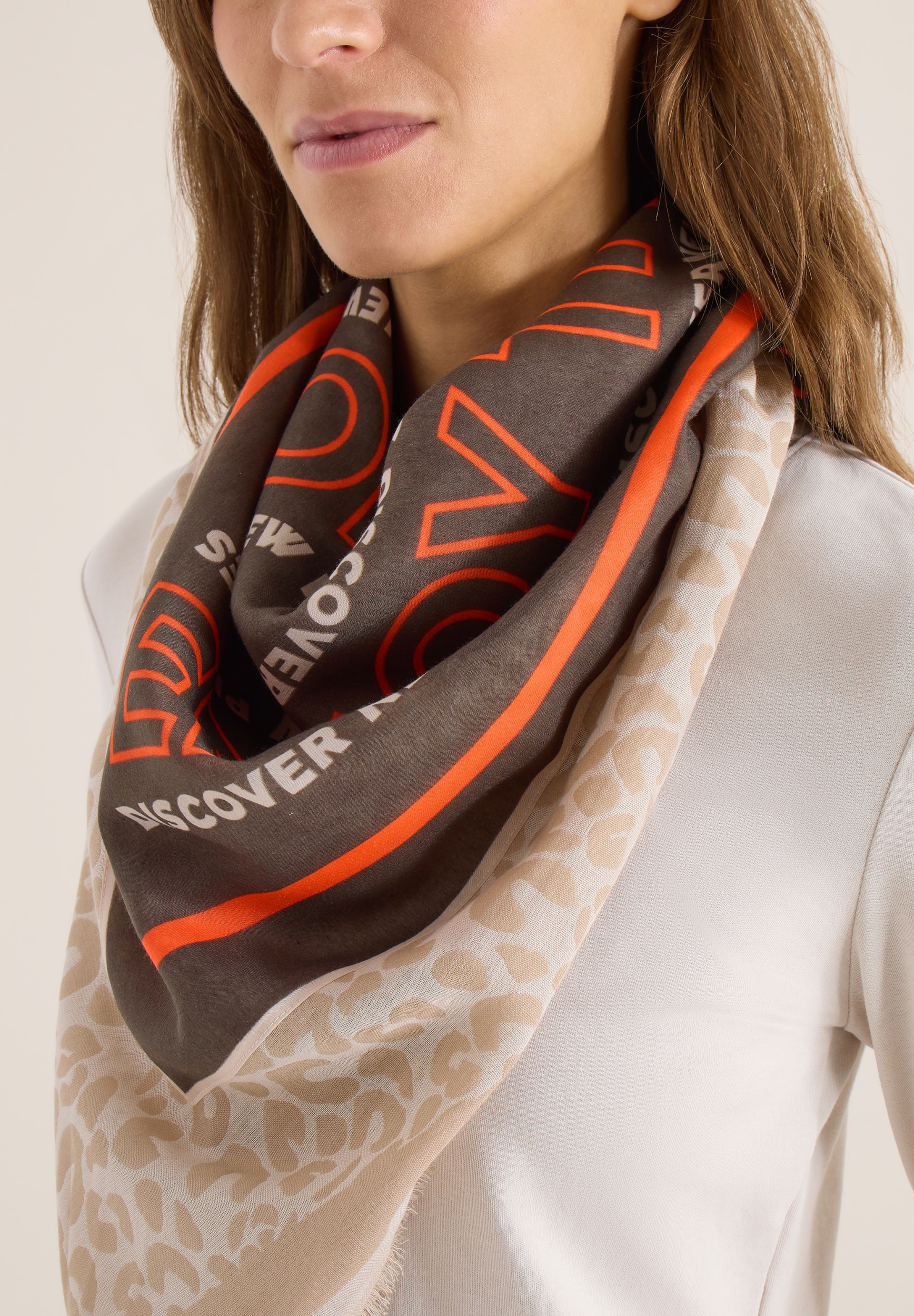 O_Patchwork Triangle Cloth #6