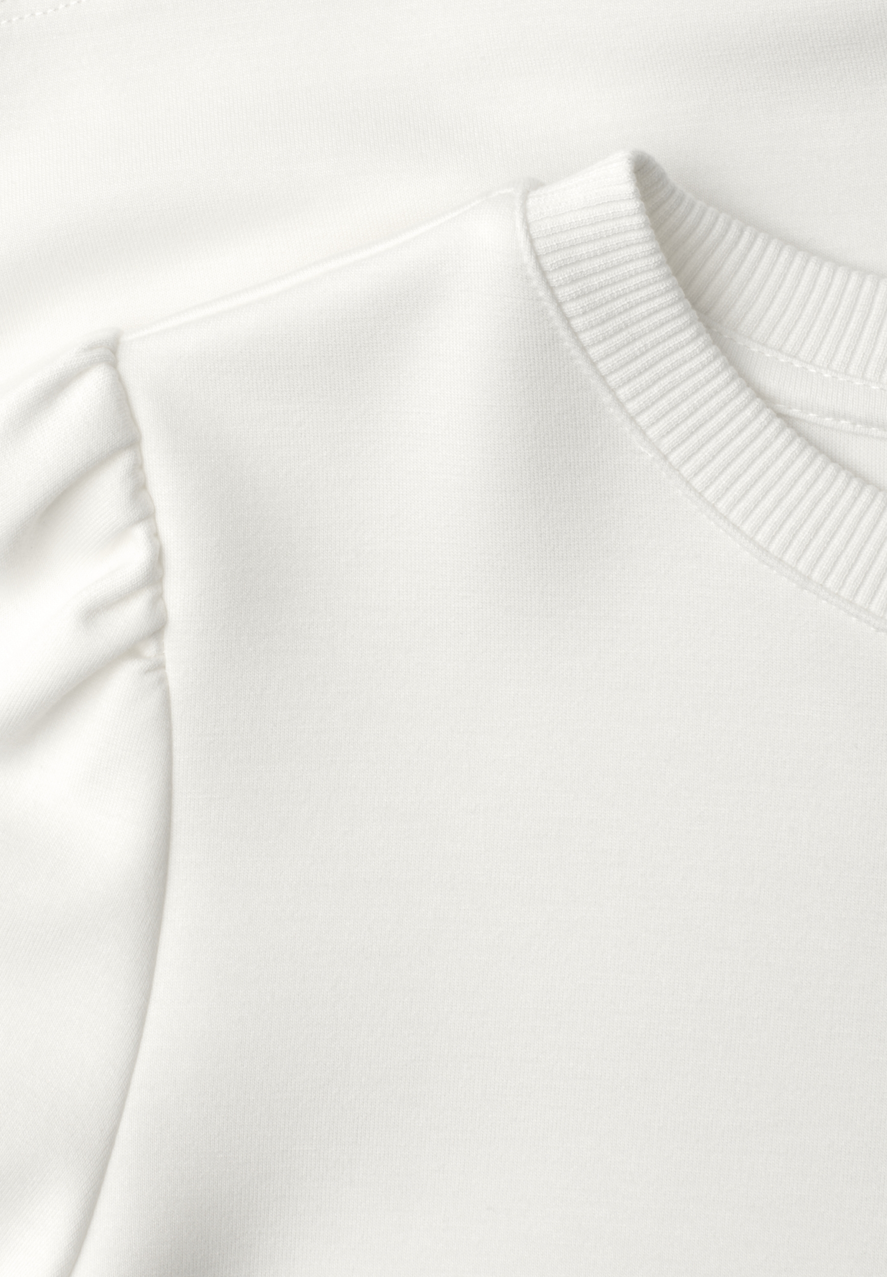 LTD QR Studio_Shirt w.puff sle #2